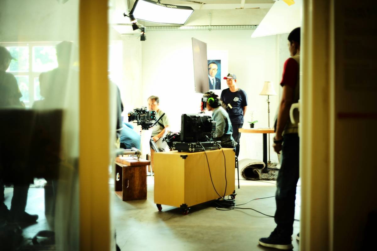 How Film Production Insurance Can Mitigate Delay Risk: A Guide for Producers